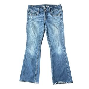 American Eagle Artist Jeans 8 Womens Bootcut Stretch Medium Light Wash Wide Leg